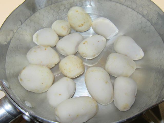 里芋の下ゆで,洗い子芋の下処理方法