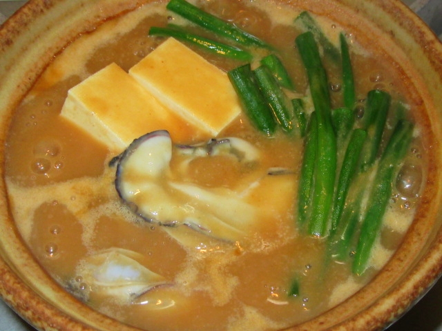 かきの土手鍋の作り方と合わせみその割合,豆腐と青ねぎ