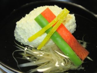 鶏肉を柏(かしわ)と呼ぶ理由とは【和食の料理用語集】 | 日本料理、会席・懐石案内所