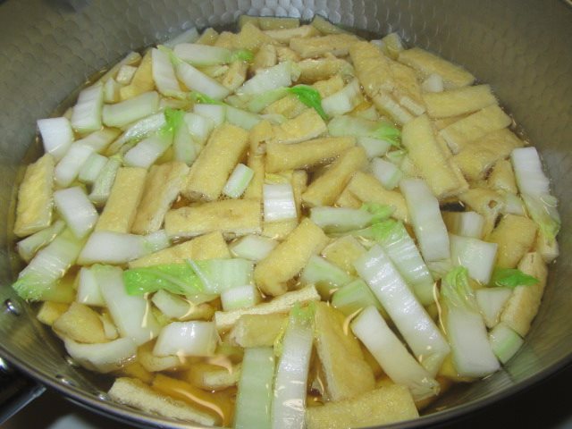 白菜と油揚げのうま煮の作り方手順,軸を入れた写真
