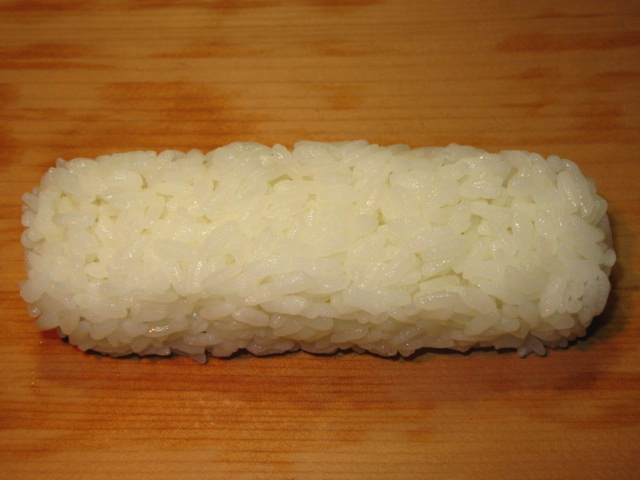 棒寿司の酢飯の型作り